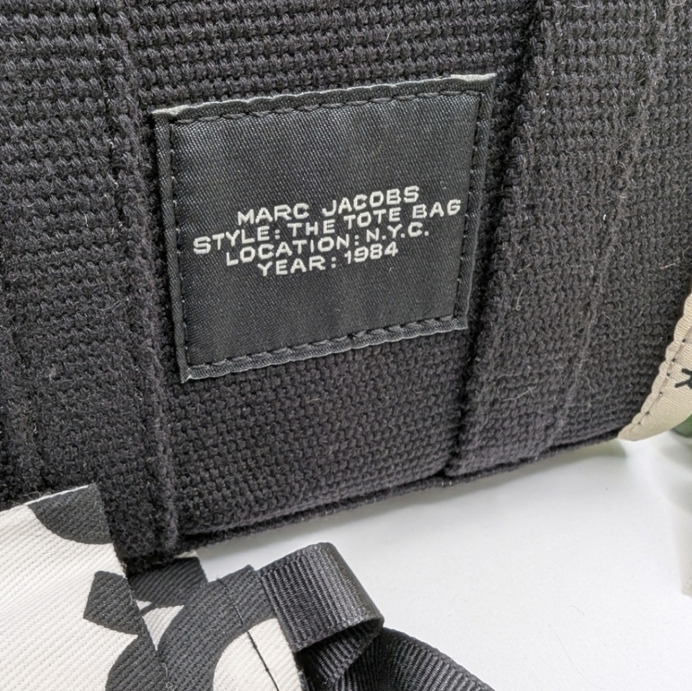 Marc Jacobs Jacquard The Tote Bag Crossbody - Black Knit Mini (NWT) - Picture 5 of 7